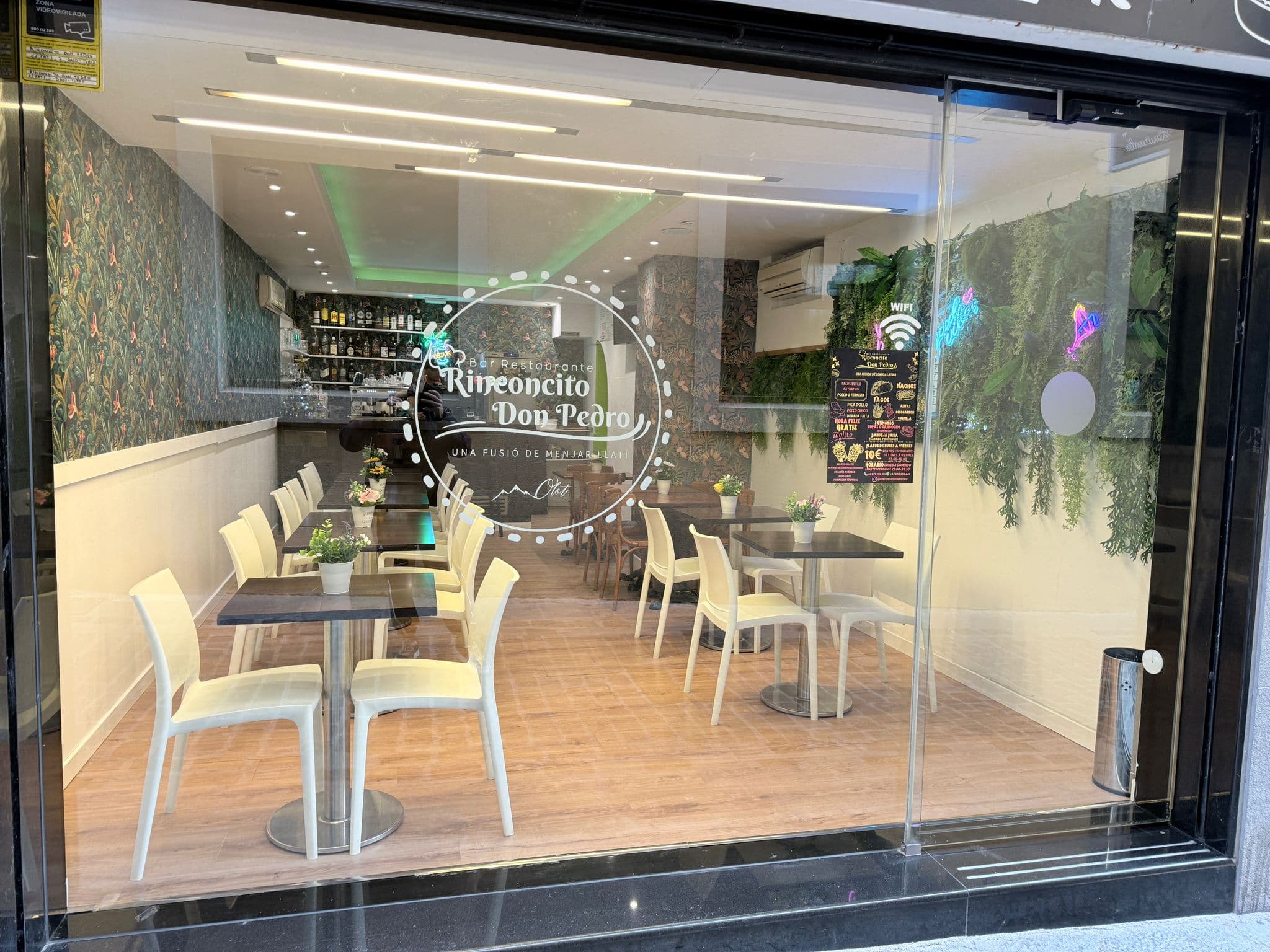 Fachada Rinconcito Don Pedro